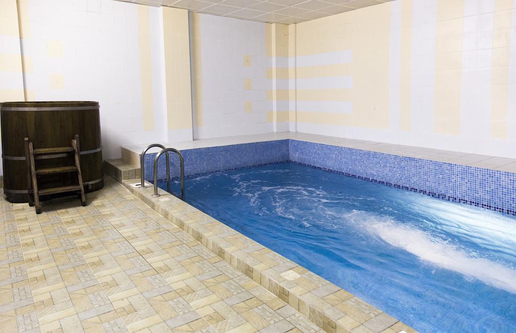 U Fontana Hotel Minsk Ngoại thất bức ảnh