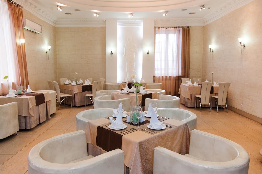 U Fontana Hotel Minsk Ngoại thất bức ảnh