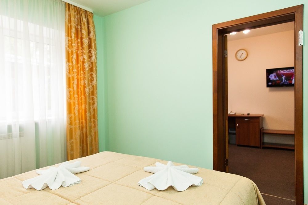 U Fontana Hotel Minsk Ngoại thất bức ảnh